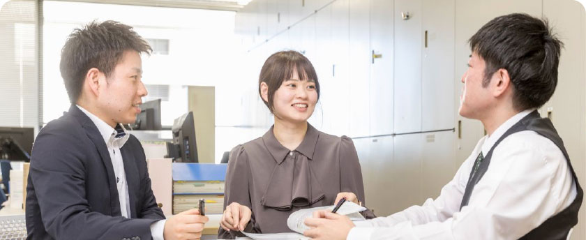 女性国家公務員の活躍事例