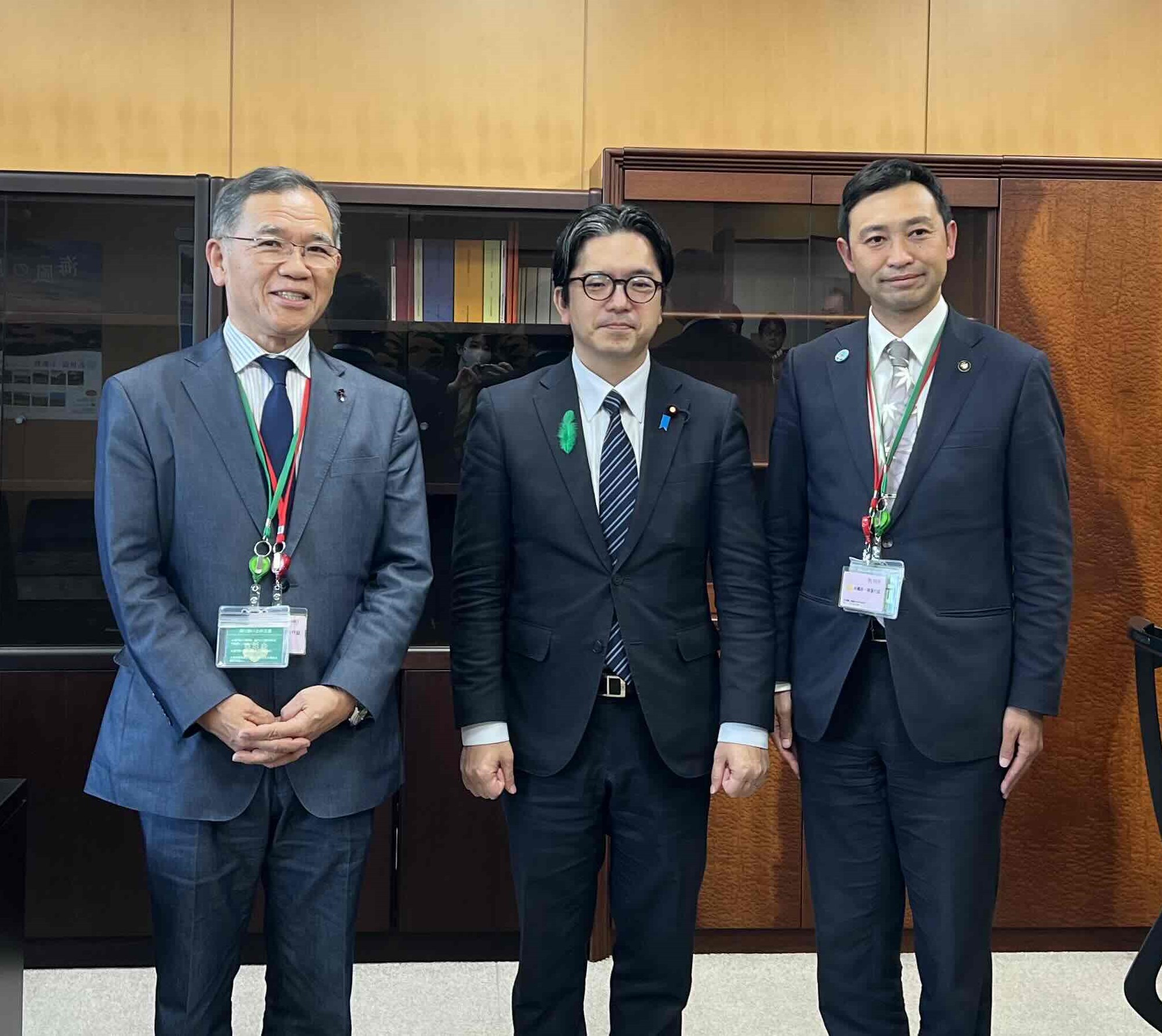 金子政務官と枝広市長及び清野市長