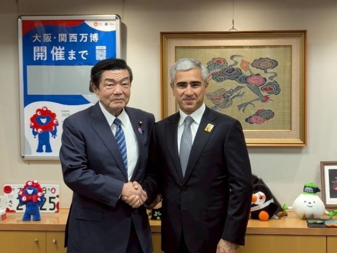 アラクバロフ・アゼルバイジャン大統領補佐官との会談