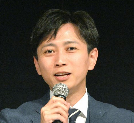 清山 知憲氏