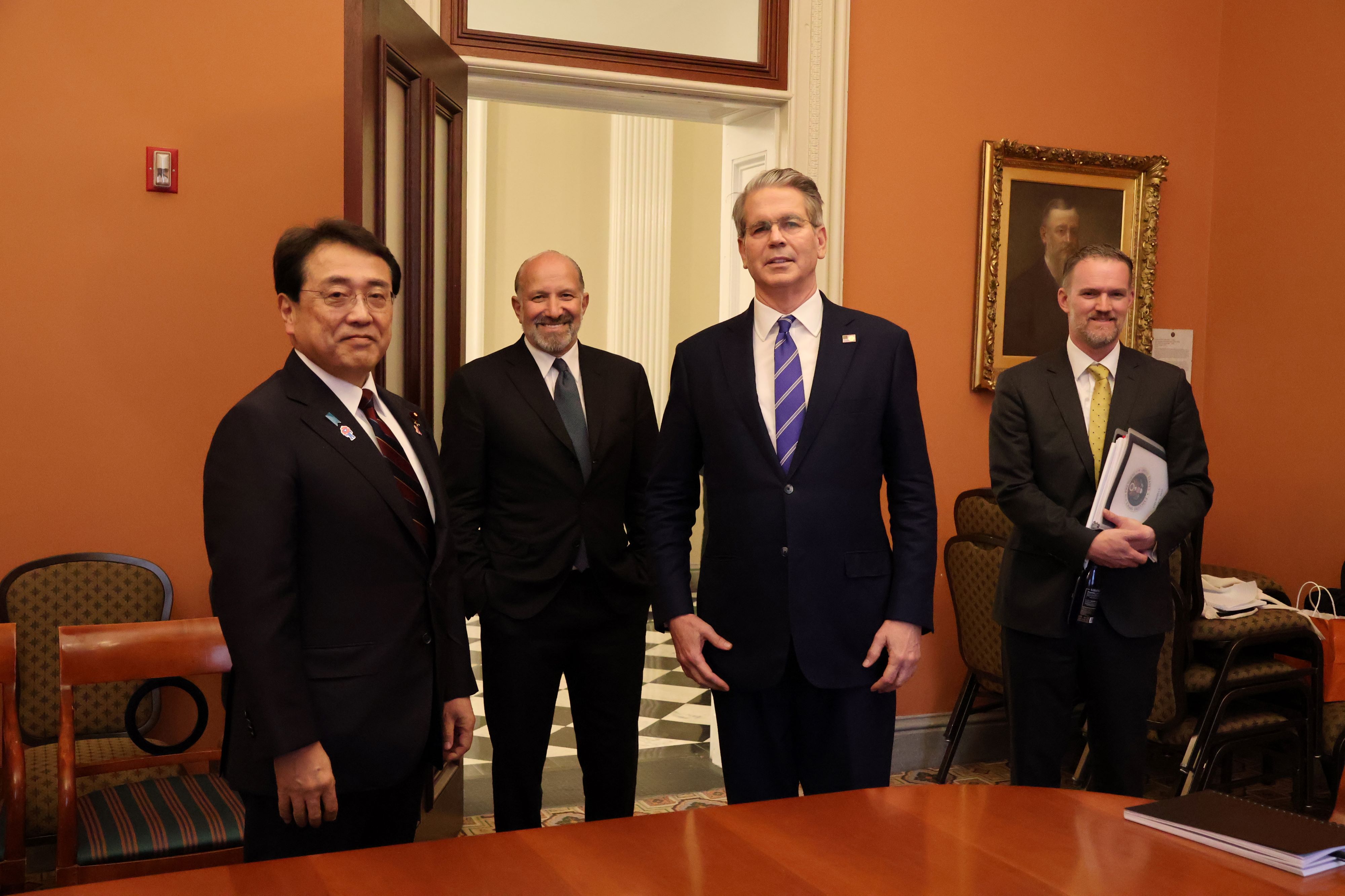 赤澤大臣によるスコット・ベッセント米国財務長官との協議