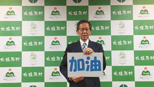 �������k�������i��p�j